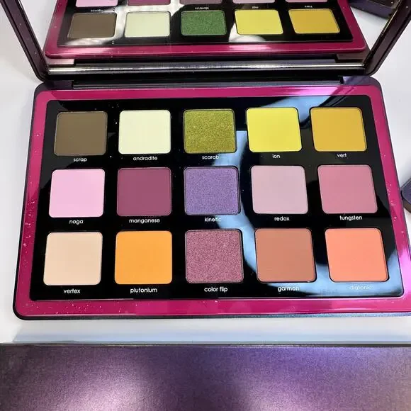 Natasha Denona Triochrome 15 Shade Eyeshadow Palette New in Box Large Pans Rare